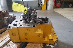 Caterpillar Cylinder Head 3500 - 1