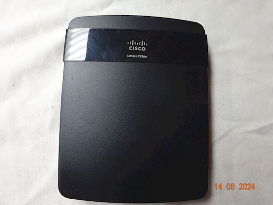 CISCO Router Linksys E1500 #1