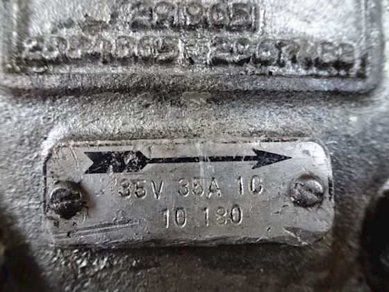 Vickers 35V 35A #2