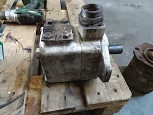 Vickers 35V 35A - 1