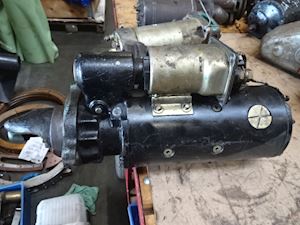 Cummins 3004700 - 1