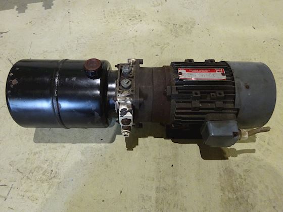Hydraulik Unit #1