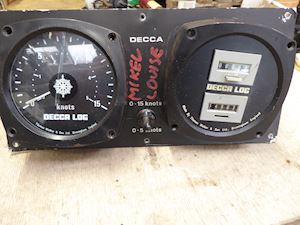 Thomas Walker & Son Decca Log - 1