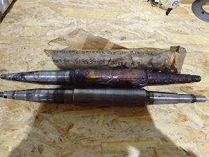 Alfa Laval Bowl Spindle 51953901 - 1