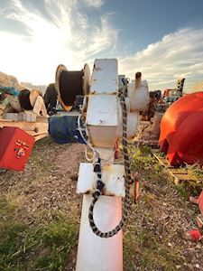 Life raft crane - 1
