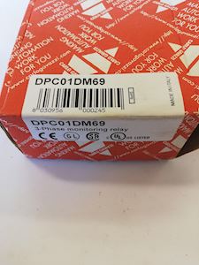 Carlo Gavazzi Automation DPC01DM69 - 3-phase Monitoring relay - 1