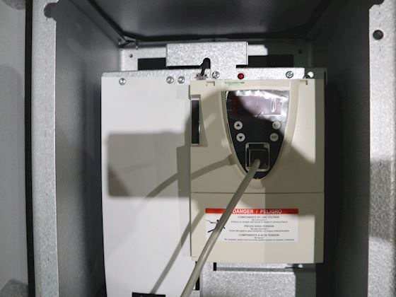 Schneider Electric Altivar 61 ATV61WD37N4 #6