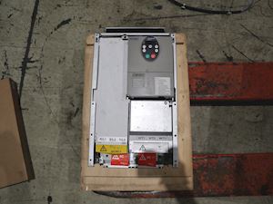 Schneider Electric ATV21HD22N4 - 1