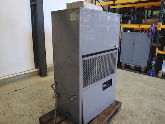 Carrier Transicold 90MA406-631 Air Con. #2